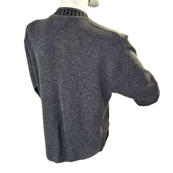 T-C Fashion Gray Embellished Cardigan Womens XL Acrylic Knit Black Embroidery - Picture 3 of 7